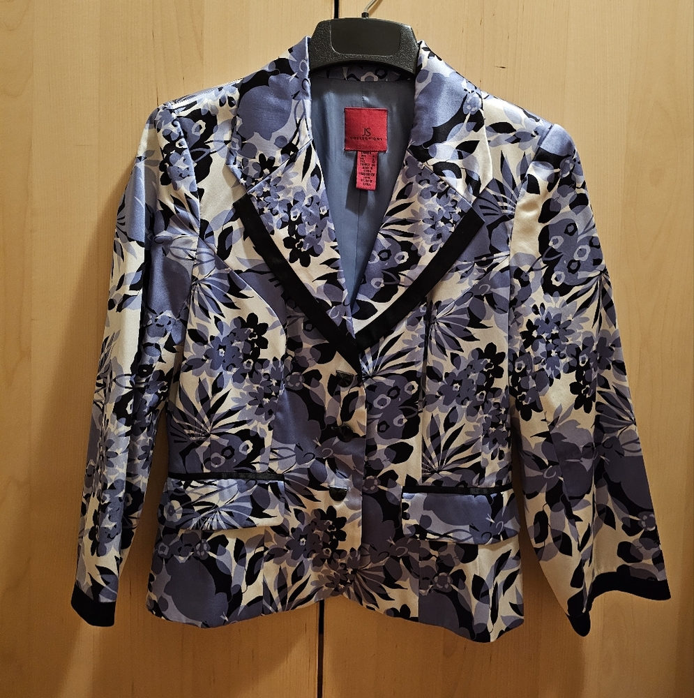 JS Collections Blue and White Floral Silk Jacket